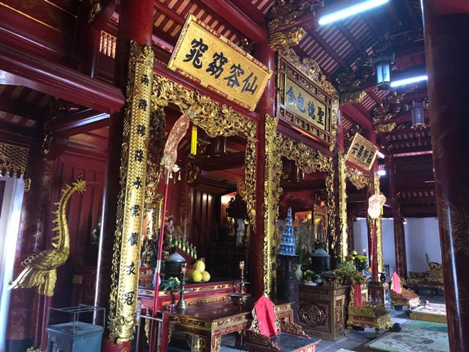 Một góc trong không gian của đền